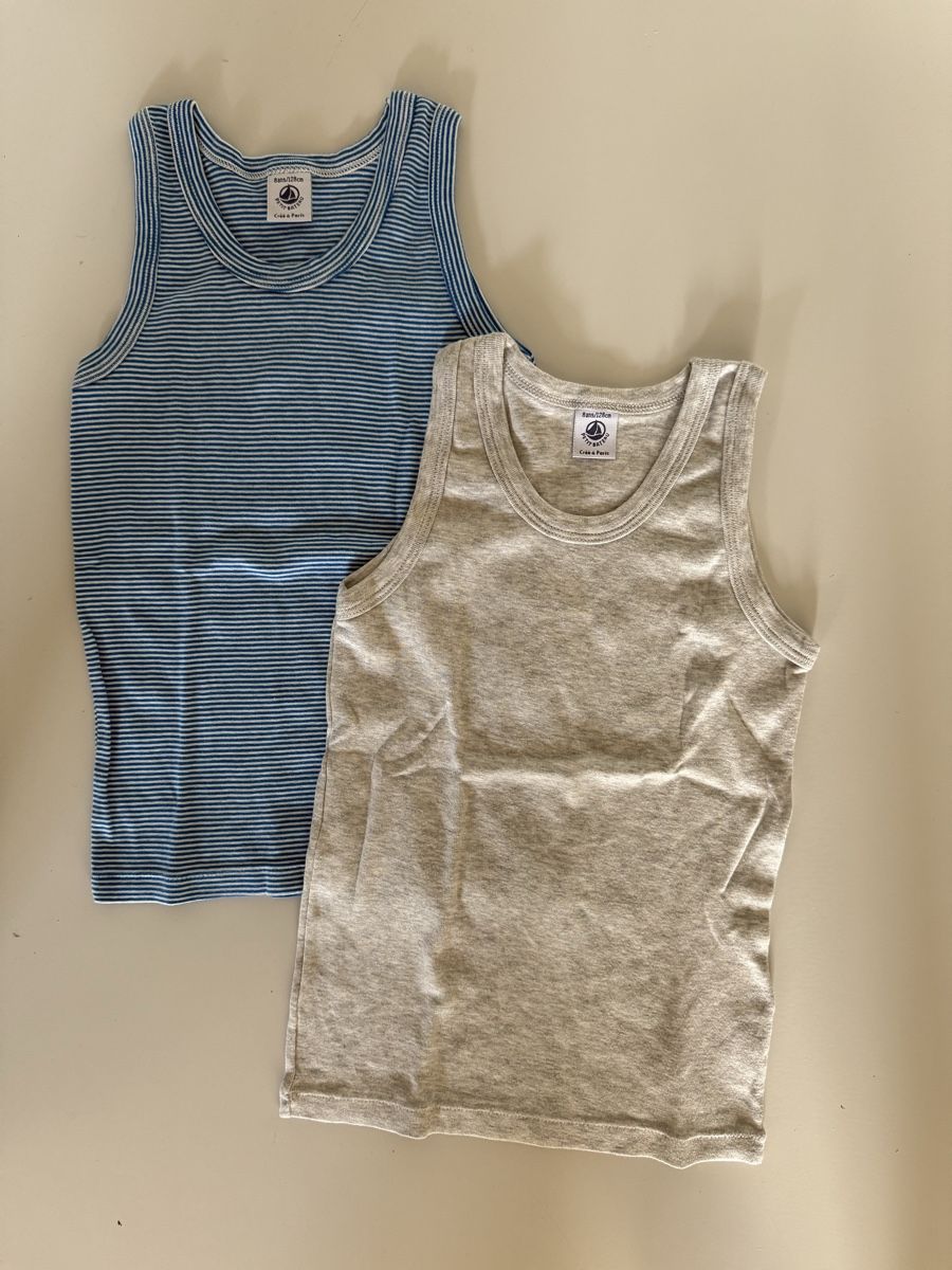 Petit Bateau Hemden, T-Shirts & Polos: 2 Petit Bateau Unterhemden Grösse 86/92 – Gebraucht aus Ebikon von InesUndElf