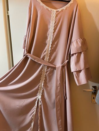 Elegantes Kleid / Abaya