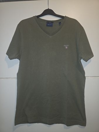 T-shirt GANT kaki Slim Fit – Taille M – Très bon état