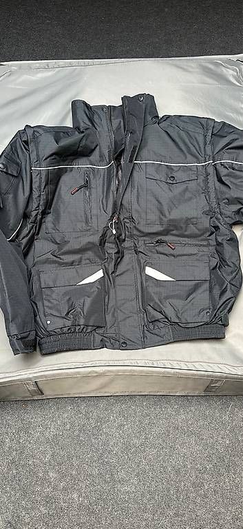 Jacken: Neu: Arbeits-Winterjacke Gr. L und XL – Gebraucht aus Oberhasli von alexandrawuerzburger 3
