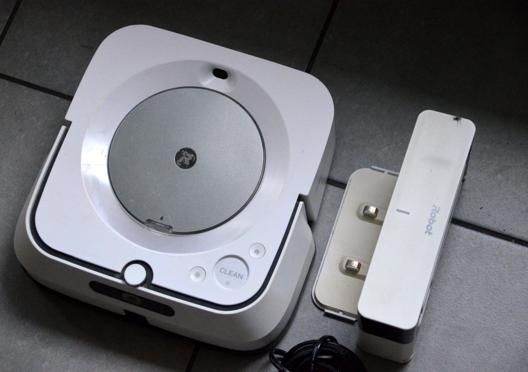 Irobot Aspirapolveri & Accessori: iRobot Braava Jet M6 – Usato da Collonges venduto da arashee