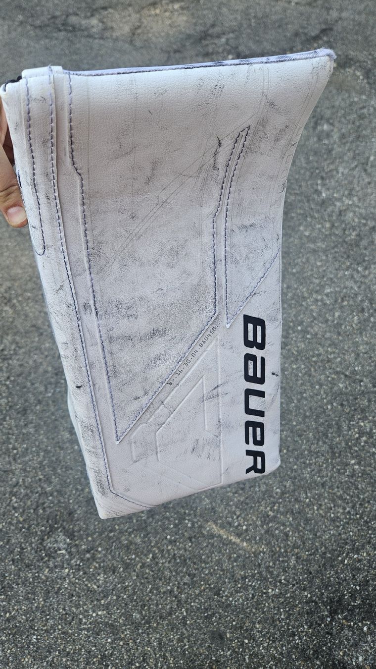 Schutz & Schoner: Bauer Blocker für Full-Right – Gebraucht aus Rafz von Thomas1604