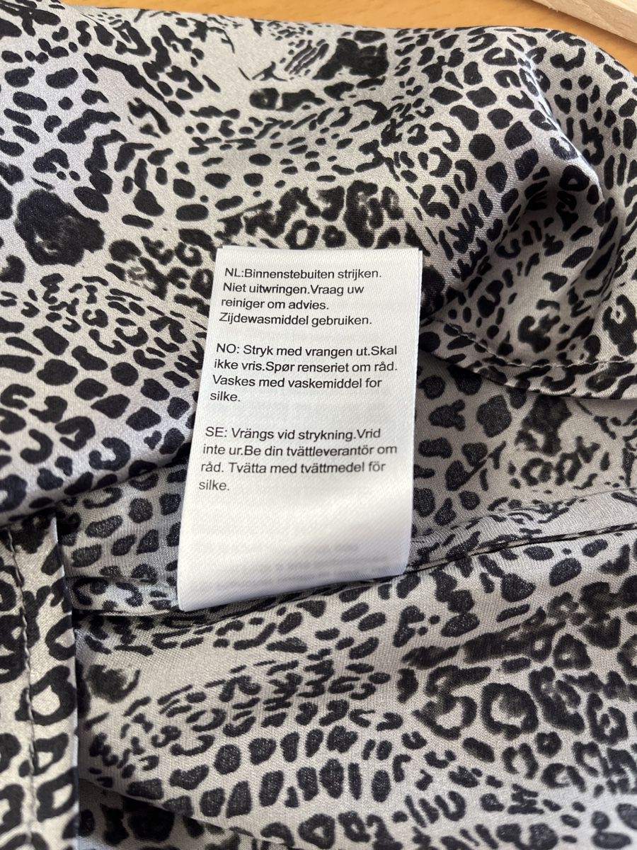 Dea Kudibal Vestiti: Dea Kudibal Seidenkleid XS – Nuovo (secondo la descrizione) da Olten venduto da reja1965 7
