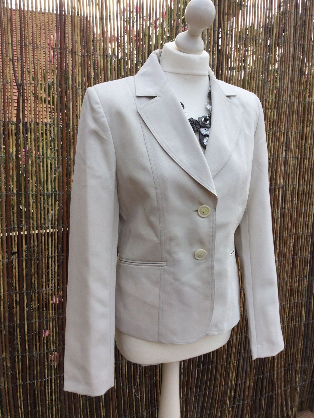 Vestes: Blazer écru marque ENCUENTRO new – Neuf (Voir description) à Agiez par chouchanelle 1