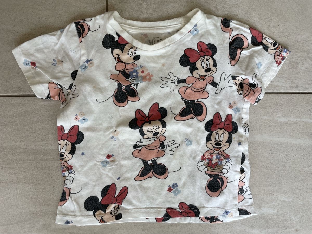 C&A Hemden, T-Shirts & Polos: Minnie Mouse T-Shirt – Gebraucht aus Ennetbaden von Mentos07