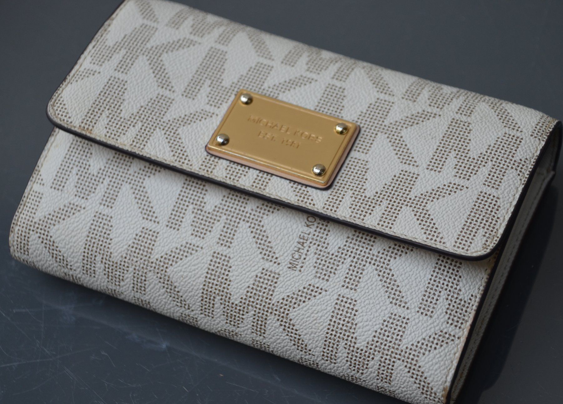 Michael Kors Borse da donna: Michael Kors pochette – Usato da Collonges venduto da arashee 1