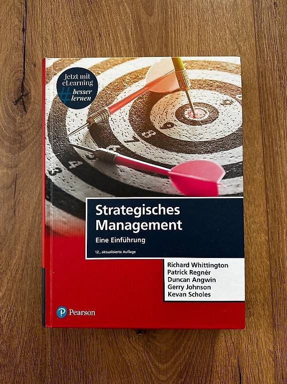 Livres: Strategisches Management – D'occasion à St. Gallen par farahmah