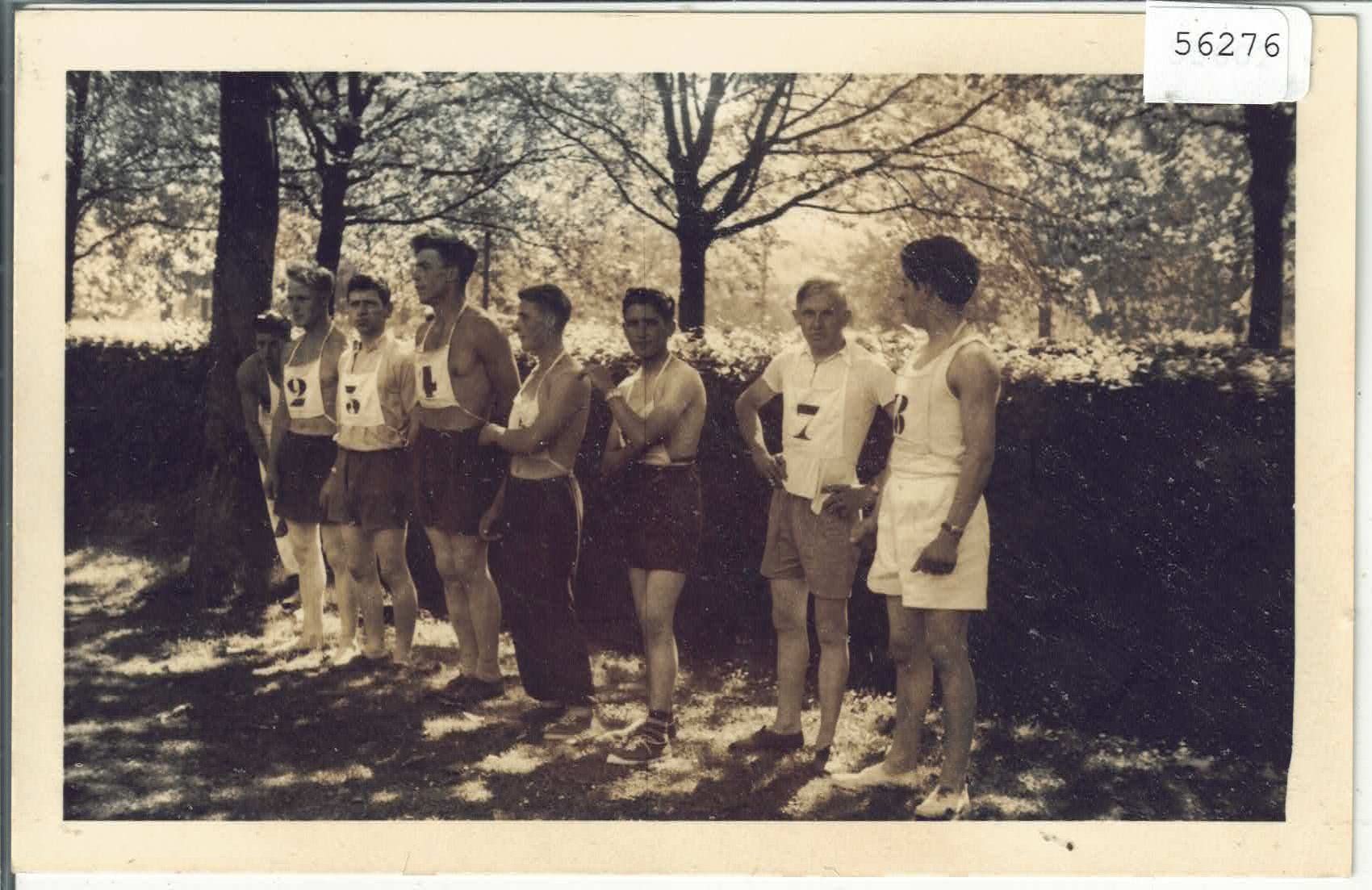 Cartoline postali: Sporttag - Gruppe Kämpfer – Usato da Ettingen venduto da Kartenplanet