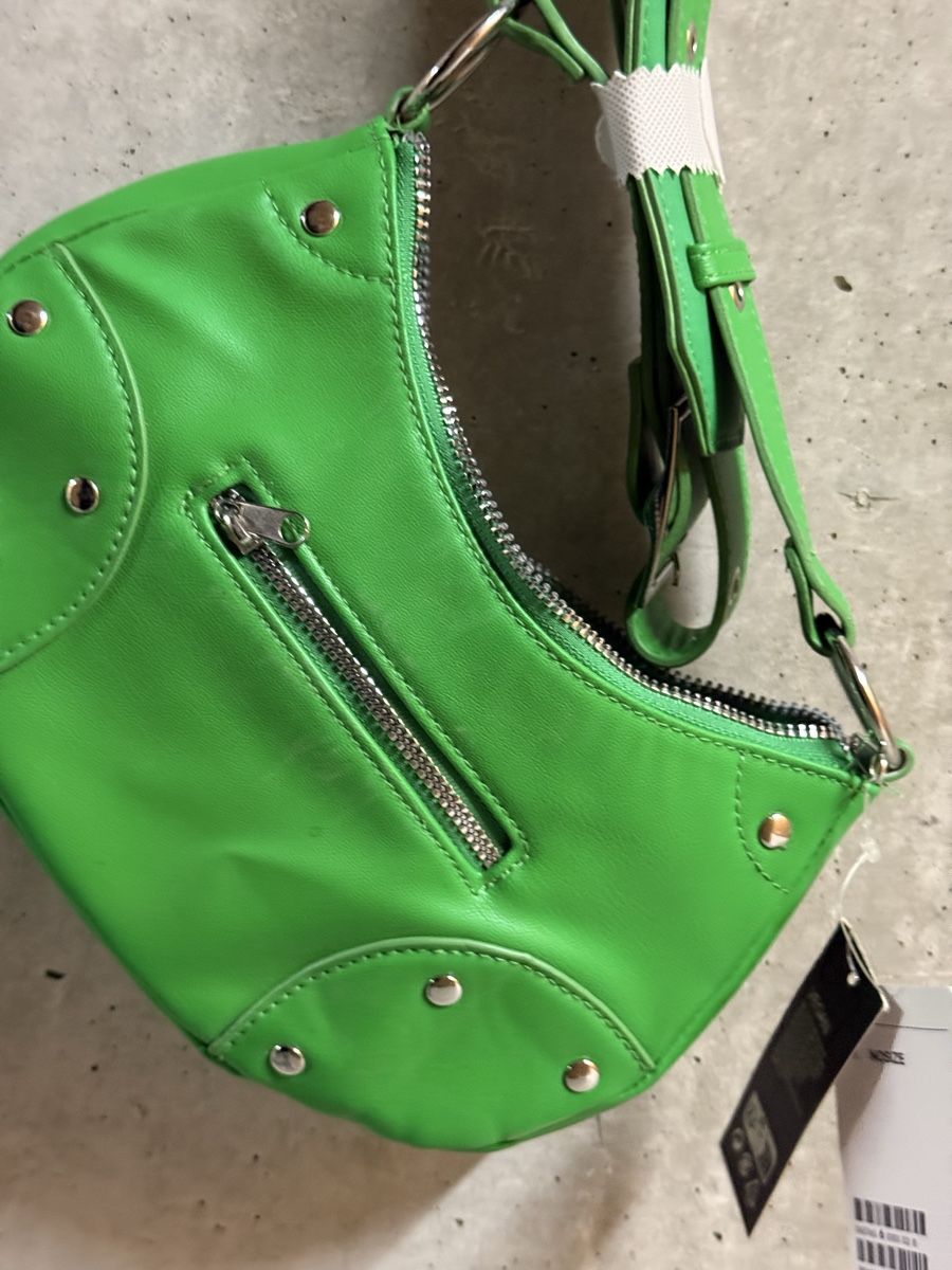 H&M Borse da donna: Sac neuf – Usato da Monthey venduto da sen_6ckr 1