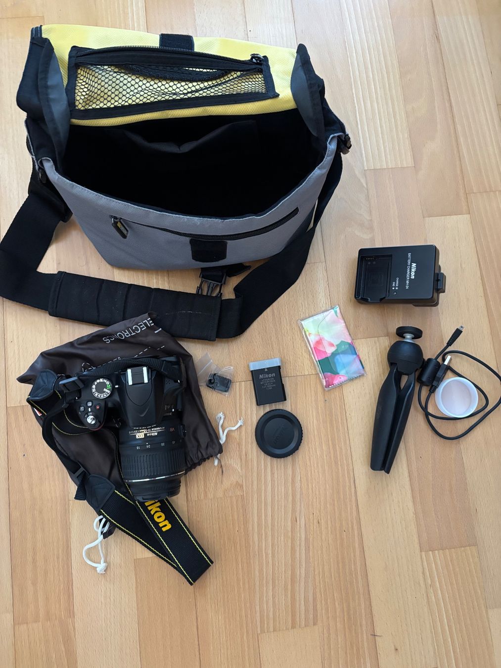 Nikon Kamera: Nikon D3200 – Gebraucht aus Steinhausen von rommy24 1