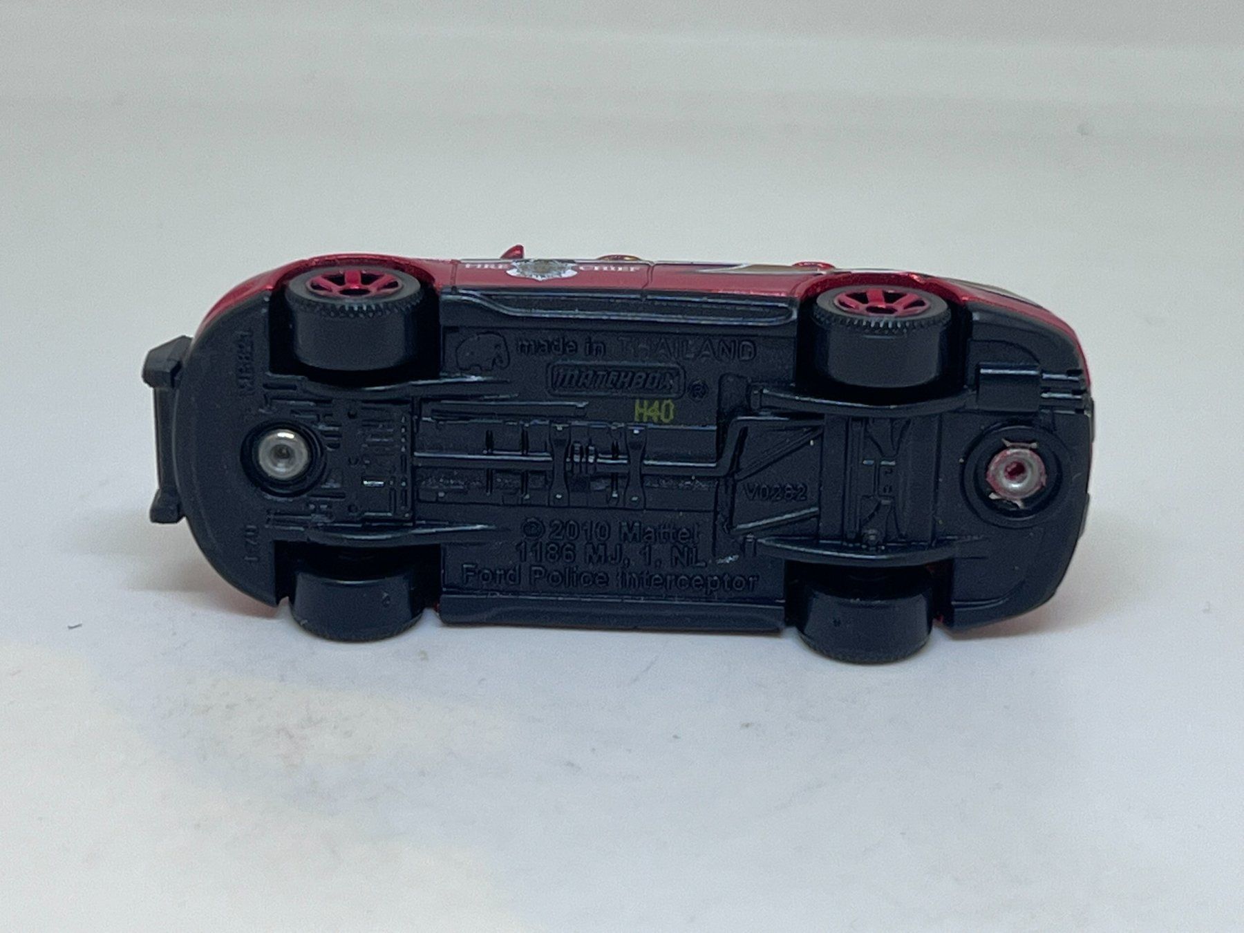 Matchbox Modellini d'auto: Matchbox Ford Police Interceptor #725 – Usato da Wildegg venduto da LaaBoutique 3