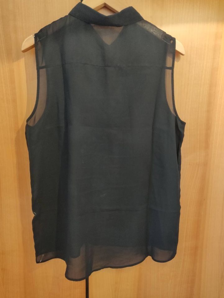 Zara Camicette: Chemisier noir semi-transparent Zara – Usato da Colombier VD venduto da jaredein 1