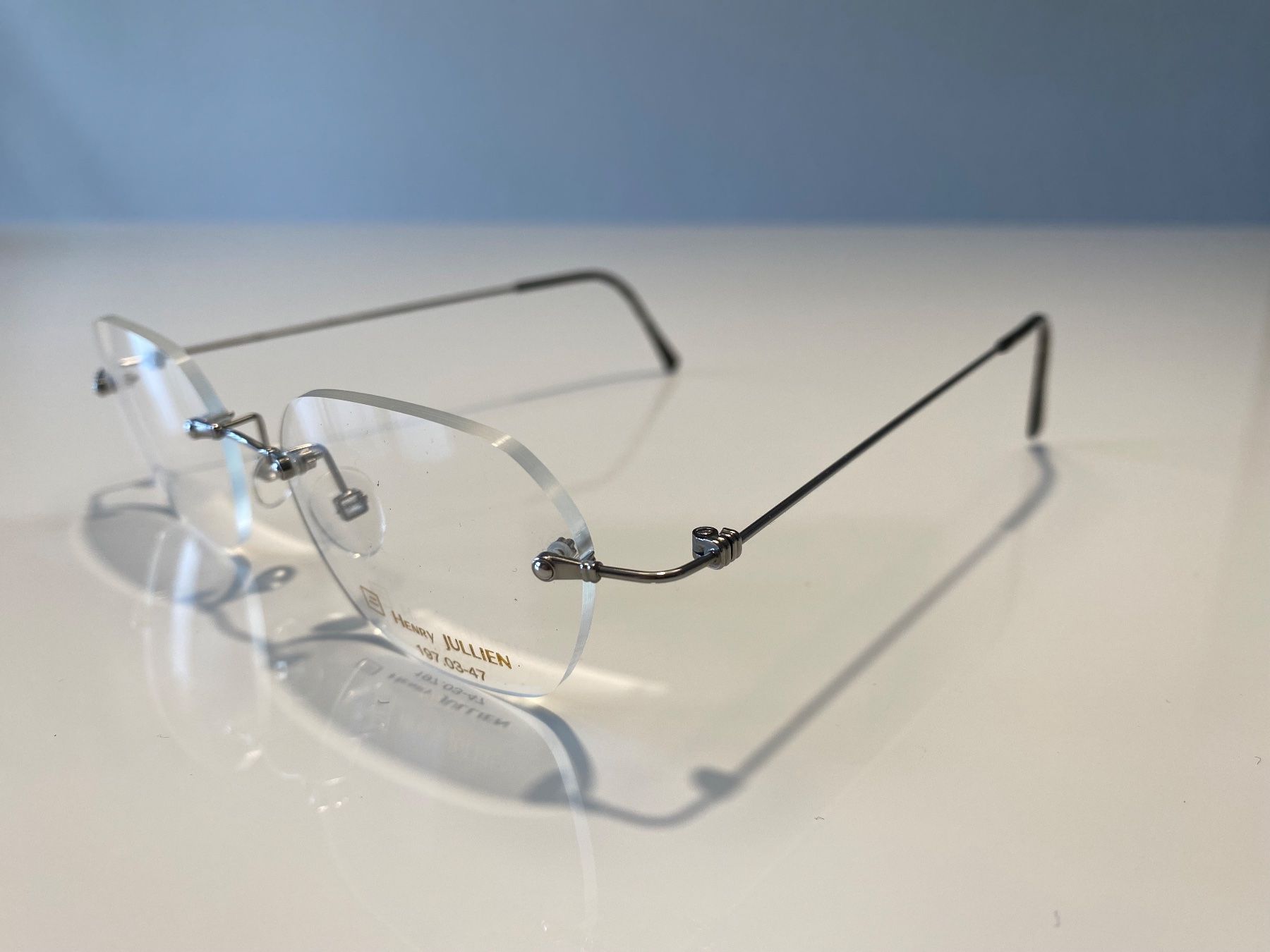 Brillen & Gläser: Monture De Lunettes percée Henry Jullien – Neu und originalverpackt aus Bottens von 2Lens 1