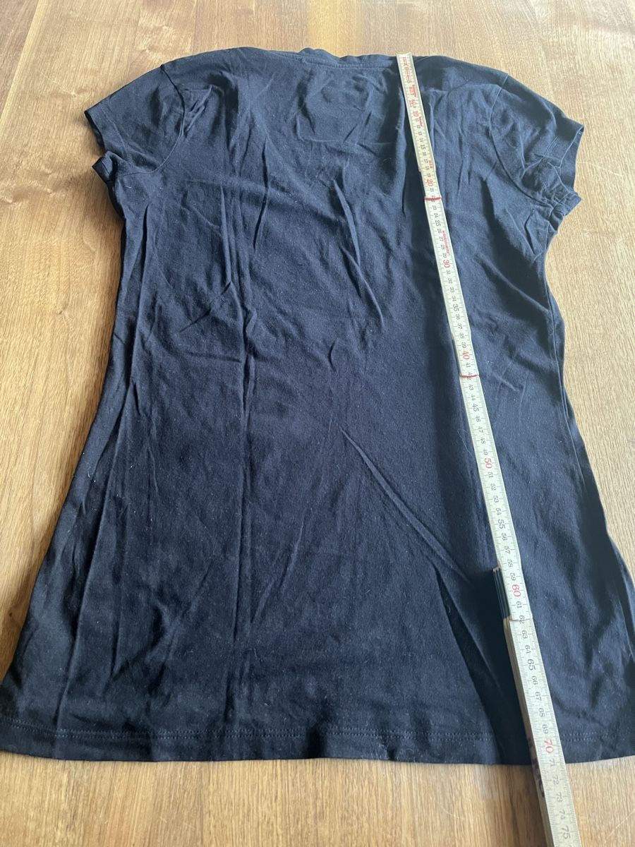 Guess T-shirt: G by Guess Gr M/L schwarz – Nuovo (secondo la descrizione) da Aarberg venduto da Jakaro 4