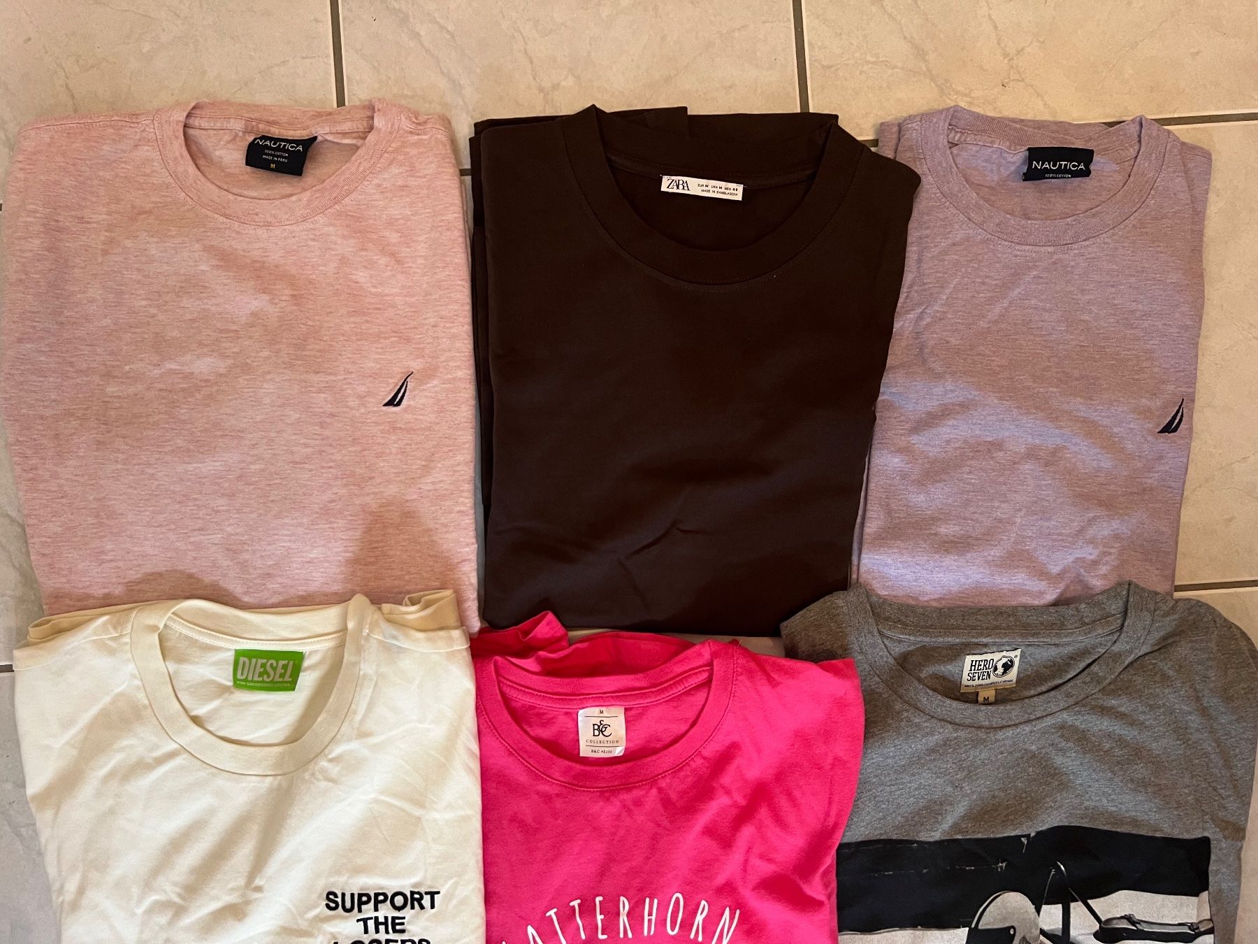 Magliette Polo: Lot de 9 T-shirt taille M – Usato da Basel venduto da La.Bonne.affaire 1