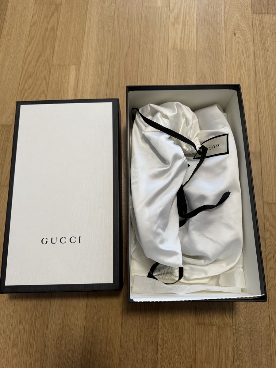 Gucci Scarpe da uomo: Gucci Sneaker Gr. 42- Top Zustand – Usato da Ennetbaden venduto da ste_w9z6 1