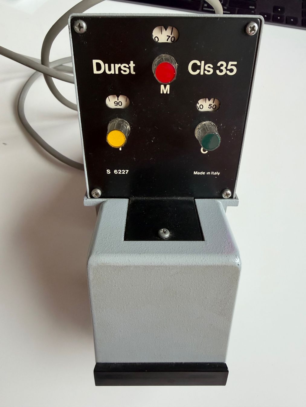 Durst Laboratorio & Camera oscura: Durst CLS 35 Farbkopf inkl. Trafo Durst Tra 35 – Usato da Zürich venduto da raymusic