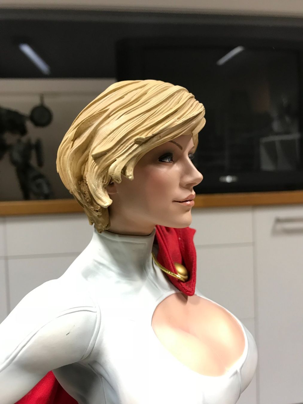 Statuette: Power Girl Premium Format Sideshow 1/4 – Usato da Bassecourt venduto da Matthieum 8
