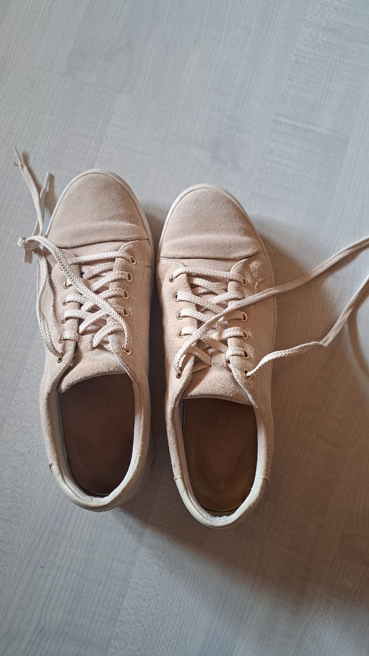 Vagabond Scarpe da donna: Beige Sneaker Vagabond Gr. 39 – Usato da Wyssachen venduto da romina.za