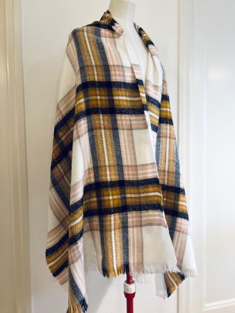 Women's scarf