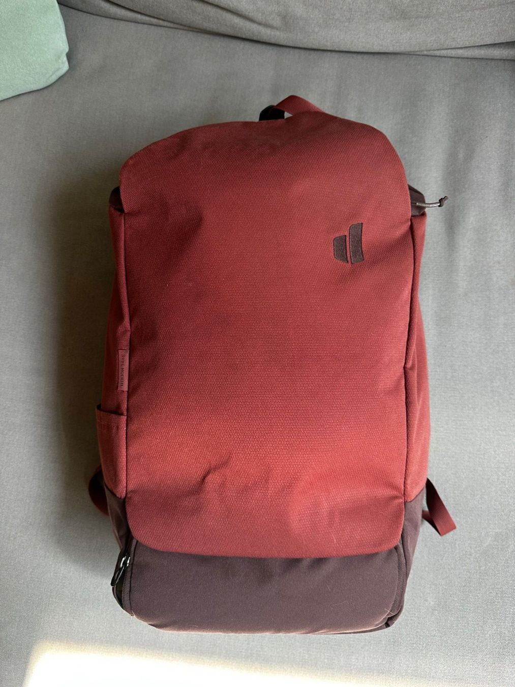 Deuter Zaini: Rucksack Deuter Utilion 34 + 5 in Raisin rot – Usato da Winterthur venduto da gumble_ch 1