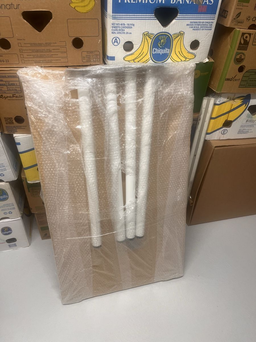 Tavoli: Ikea LINNMON / ADILS Tisch, weiß, 100x60 cm – Usato da Pfäffikon ZH venduto da Restore-Me 1