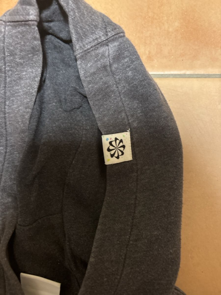 Nike Pullover & Sweatshirts: Sweat à capuche Nike gris taille s bon état – Neu (gemäss Beschreibung) aus Gland von Dedecop2 2