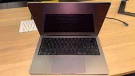 MacBook Pro 14", 2021 M1 Pro