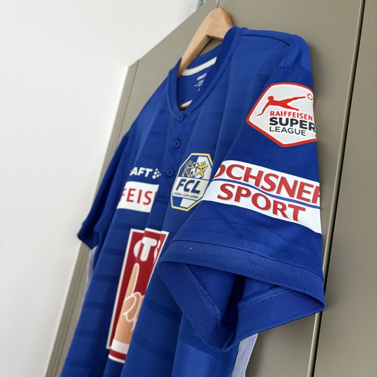 Craft Canottiere & Pantaloni: Fc Luzern Trikot Schulz Craft 2019/2020 – Usato da Winterthur venduto da LaBodega 2