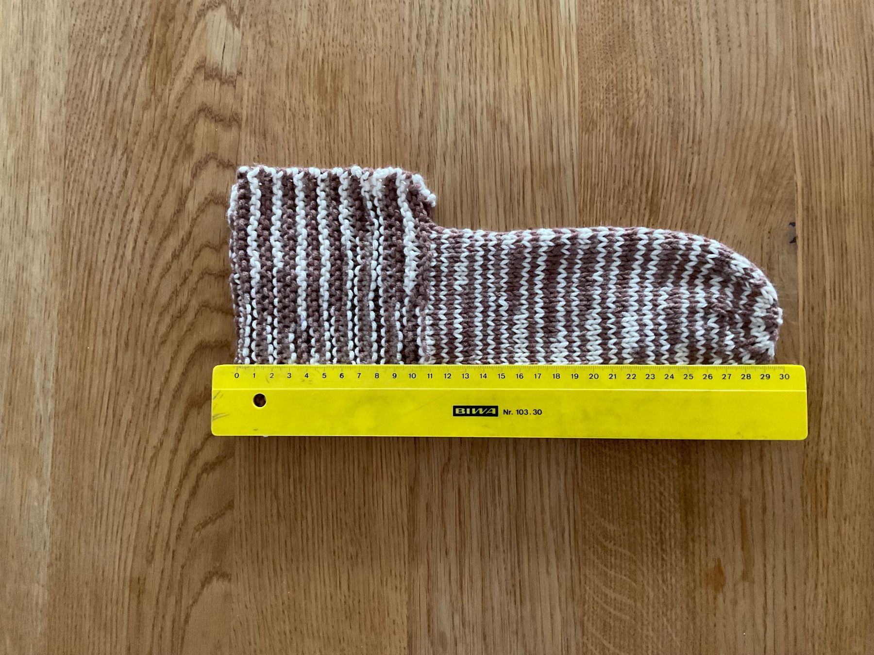 Calze: Handgestrickte Bettsocken Gr. 42/43 – Nuovo (secondo la descrizione) da Wetzikon ZH venduto da FeeF 1
