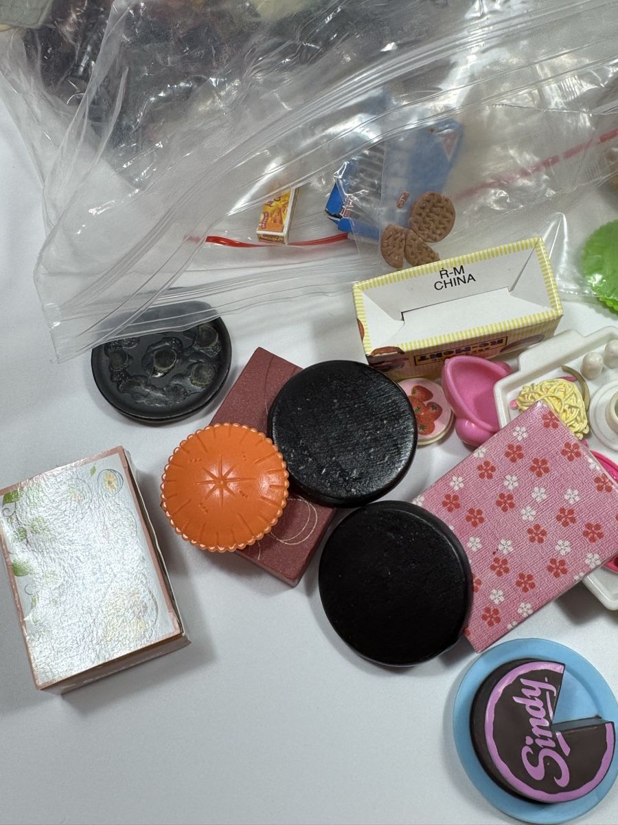 Bambole: Miniatures pour Barbie – Usato da Bedano venduto da VBimby 1