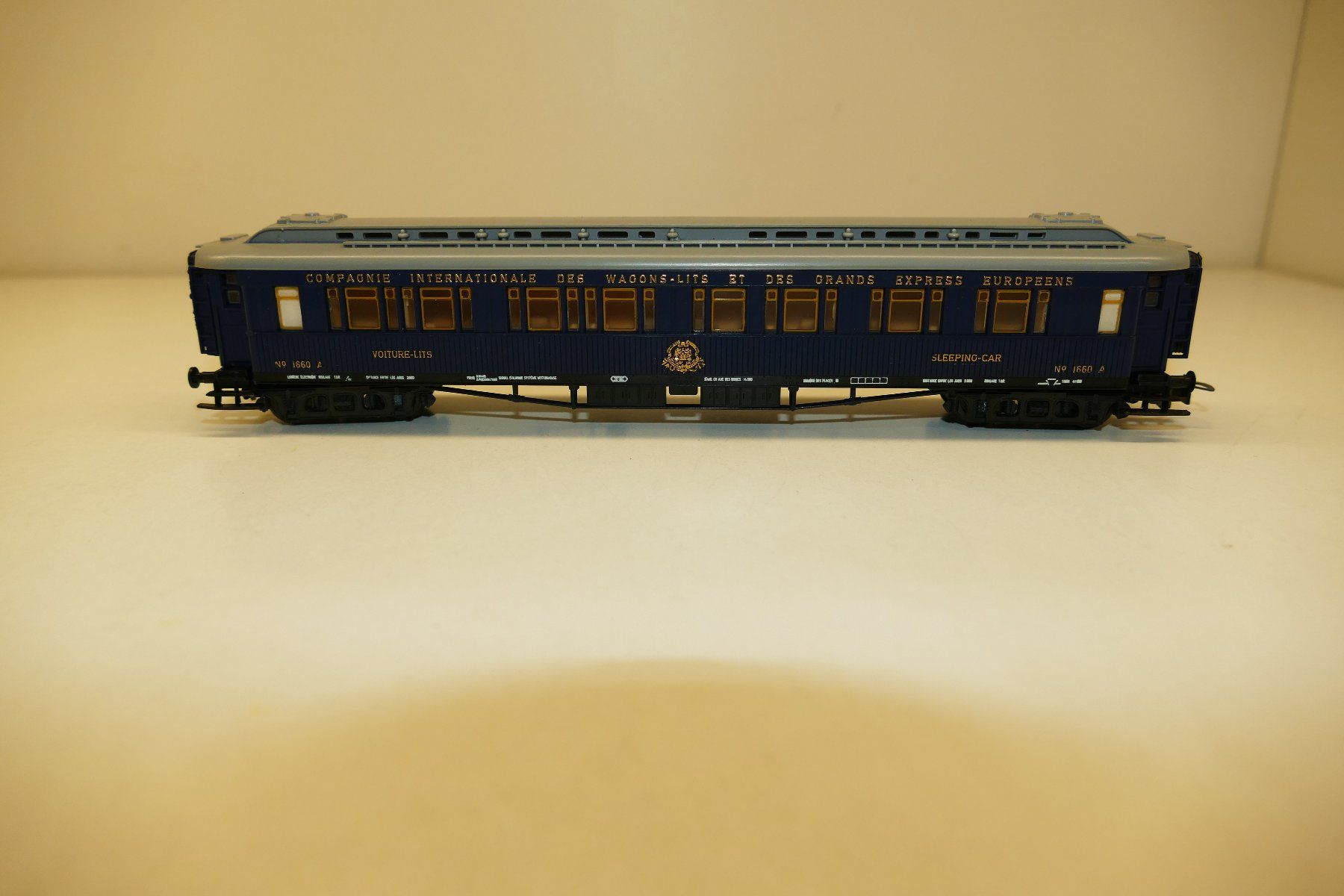 Liliput Modelleisenbahnen: Liliput H0: CIWL Sleeping-Car #1660A – Neu (gemäss Beschreibung) aus Niederhasli von  3