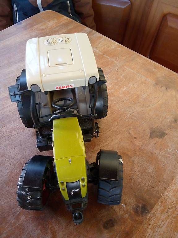 Traktoren: Bruder claas traktor – Gebraucht aus Aristau von Manufisch0