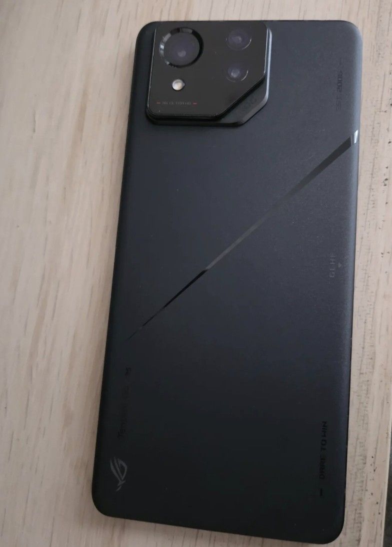 Asus Handys / Smartphones: Asus ROG Phone 8 Pro schwarz – Neu (gemäss Beschreibung) aus Kirchberg BE von Kirwa2004 1