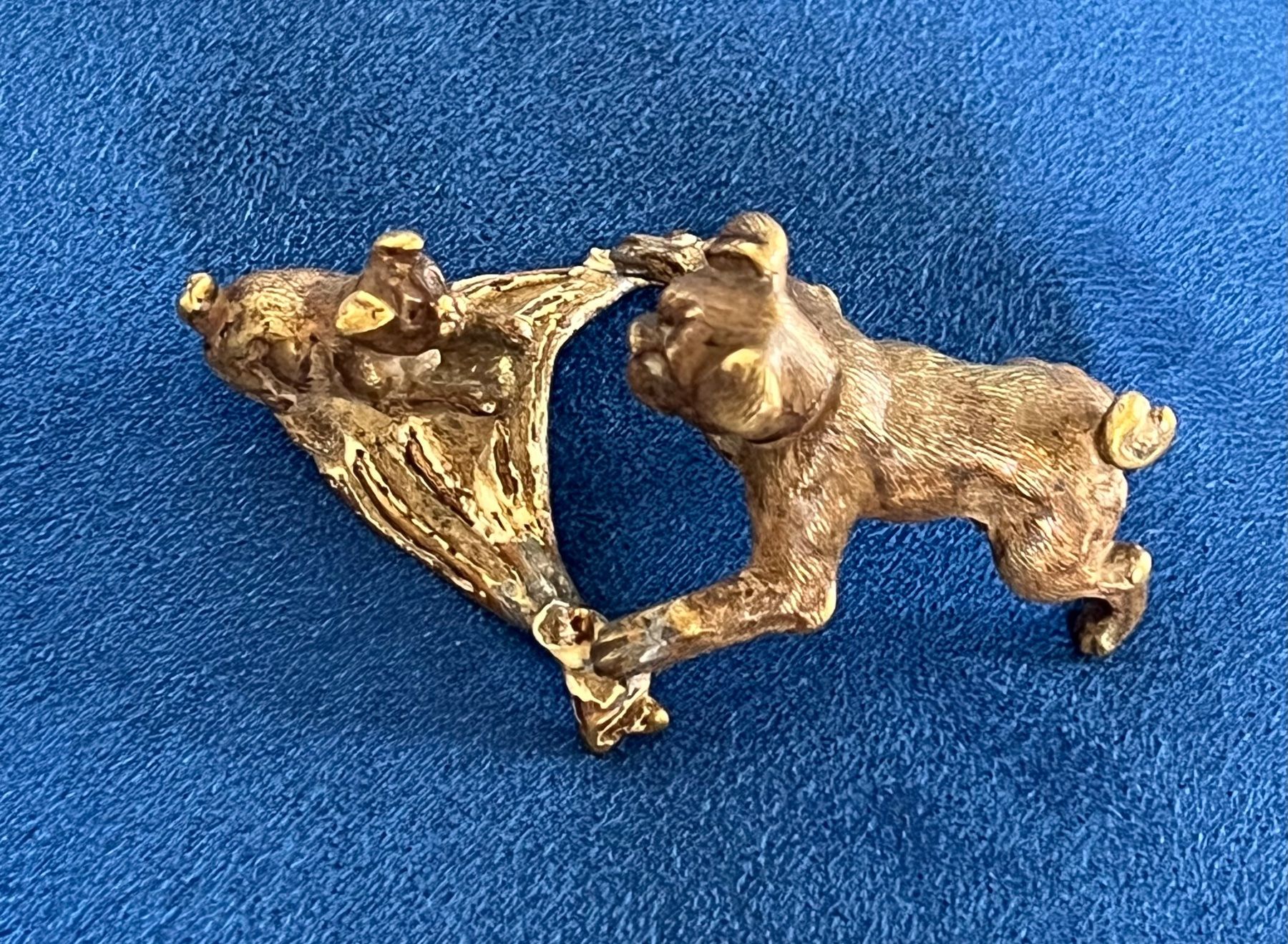 Figurines: Petits chiens en bronze – D'occasion à Farvagny-le-Grand par WatchUP 4