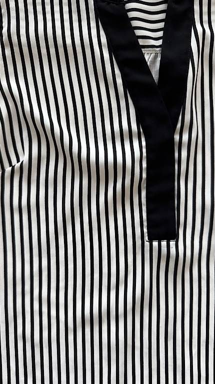Blusen: Gestreifte Bluse schwarz-weiss Gr. 36 – Gebraucht aus Basel von R__Mueller 3