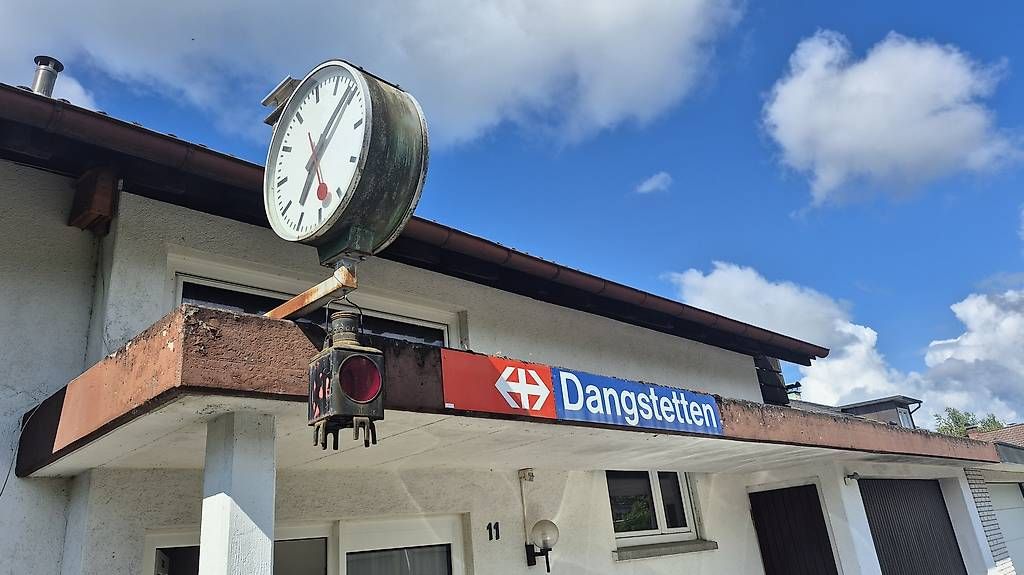 Orologi: Bahnhofsuhr der SBB – Usato da Fisibach venduto da Lorobin 1