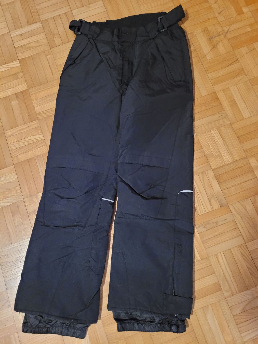 H&M Lotti & Set di vestiti: 6 Jungen Hose Gr. 152 – Usato da Heinrichswil venduto da Mari-75 8