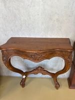 Antiquer Konsolentsch