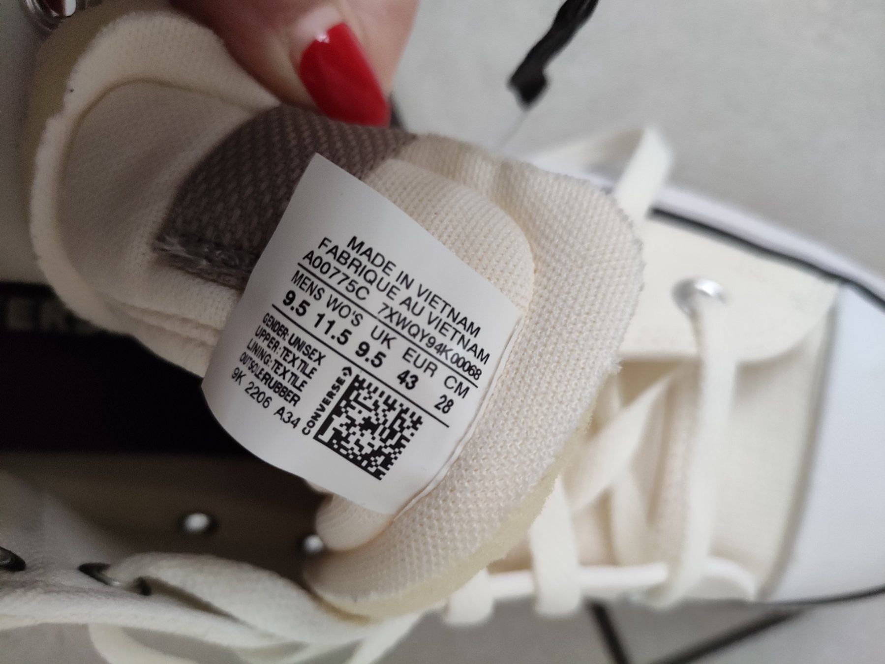 Herrenschuhe: Neu Converse All Star gr 43 – Neu und originalverpackt aus Dagmersellen von L.Ga. 1
