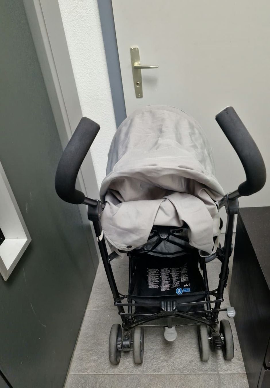 Joie Kinderwagen: Joie  Buggy, Grau – Gebraucht aus Vevey von dreetje9 1