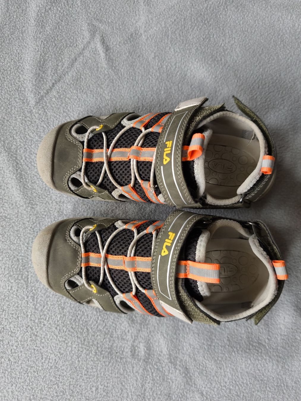 Fila Scarpe per ragazzi: FILA Kindersandalen Gr. 34 – Usato da Bad Zurzach venduto da WinnerChickenDinner