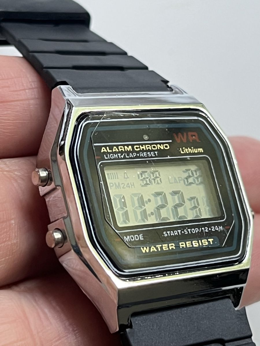 Uhren: Digital Uhr - Ungetragen – Neu (gemäss Beschreibung) aus Zürich von ZurichFee 1
