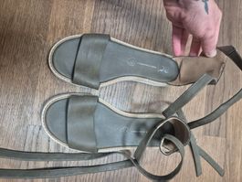 olive green vegan sandals, BC Footwear, size 37
