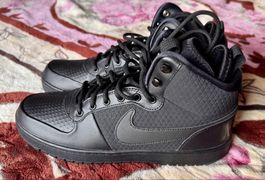 NIKE Sportschuhe Gr. 44.5 Neu