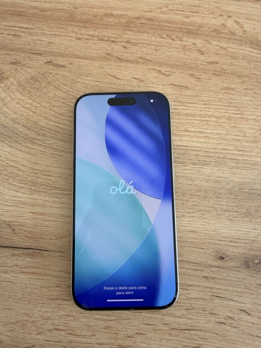 Apple Portables: IPhone 16 Pro – Neuf (Voir description) à Zürich par Sharfran