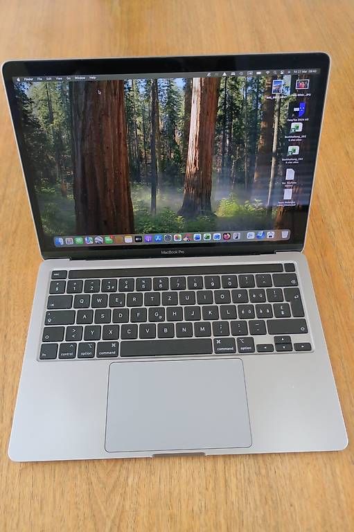 Apple Notebook: MacBook Pro Touch Bar 2020 13.3 Zoll – Usato da Oftringen venduto da Lakeland55