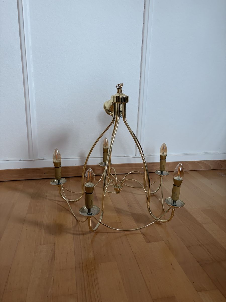 Lustres & lampes de plafonds: Goldener Kronleuchter – D'occasion à Buch am Irchel par emi_cgg7