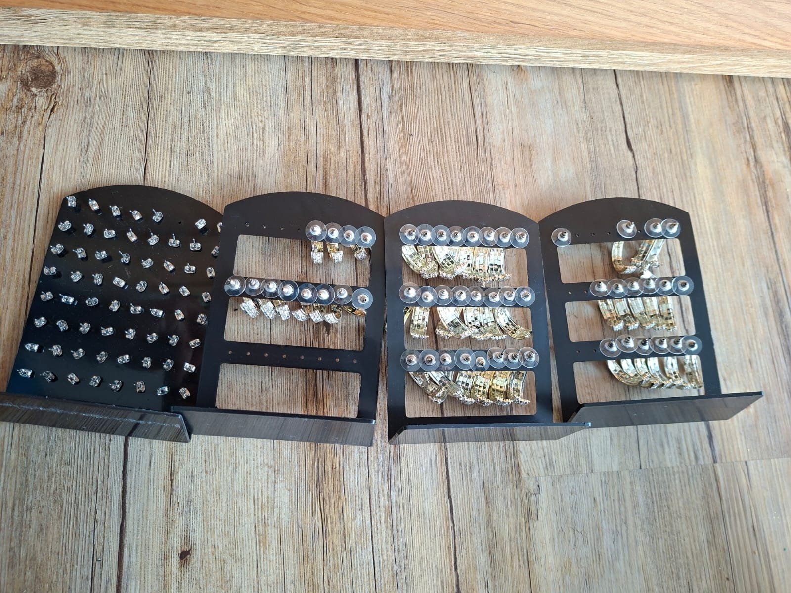 Altri gioielli: Modeschmuck-Set: Ohrringe & Buchstaben – Nuovo (secondo la descrizione) da Lyss venduto da van_td8t 2