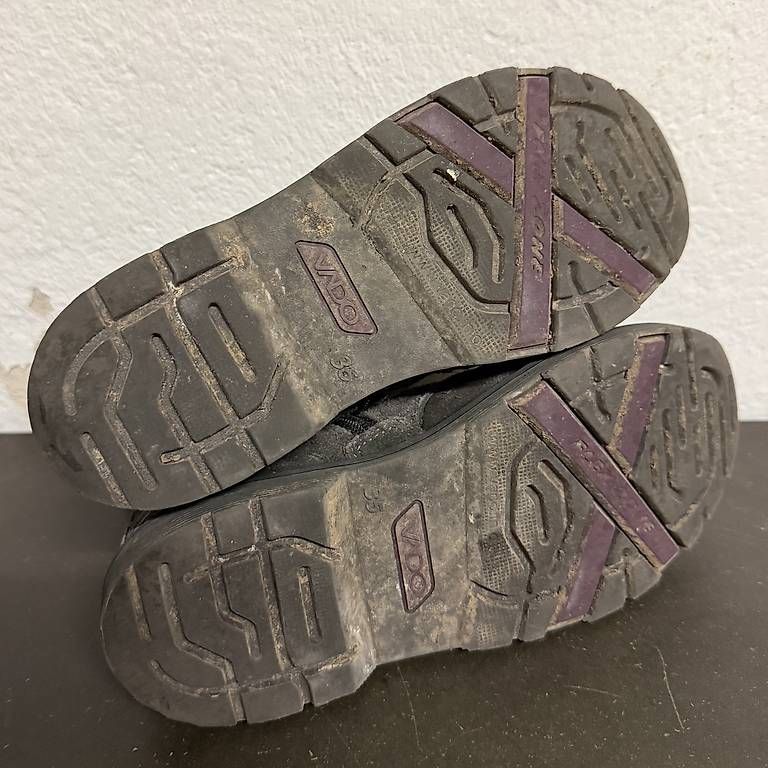 Scarpe per ragazze: VADO-Schnürstiefel, Gr. 35 – Usato da Basel venduto da AMV_14a 4